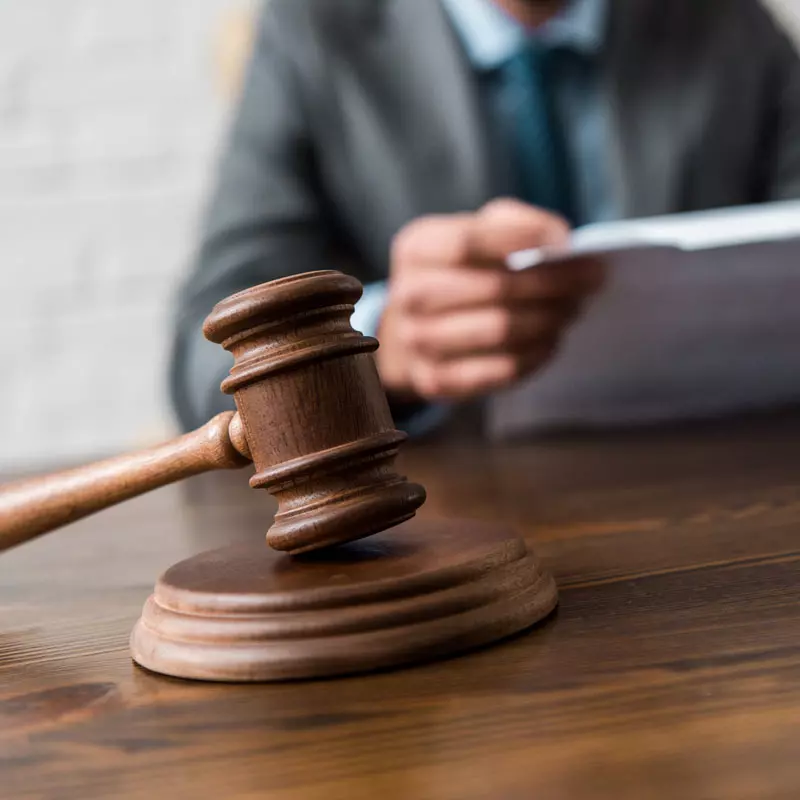 Haftung von Eigentümern und Verwaltern bei Dacharbeiten